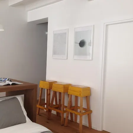 2409 Parma Apartment Room photo